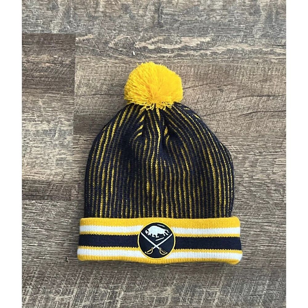 Buffalo Sabres NHL Knit Hat With Pom Cuffed Size Boys Youth 8-20